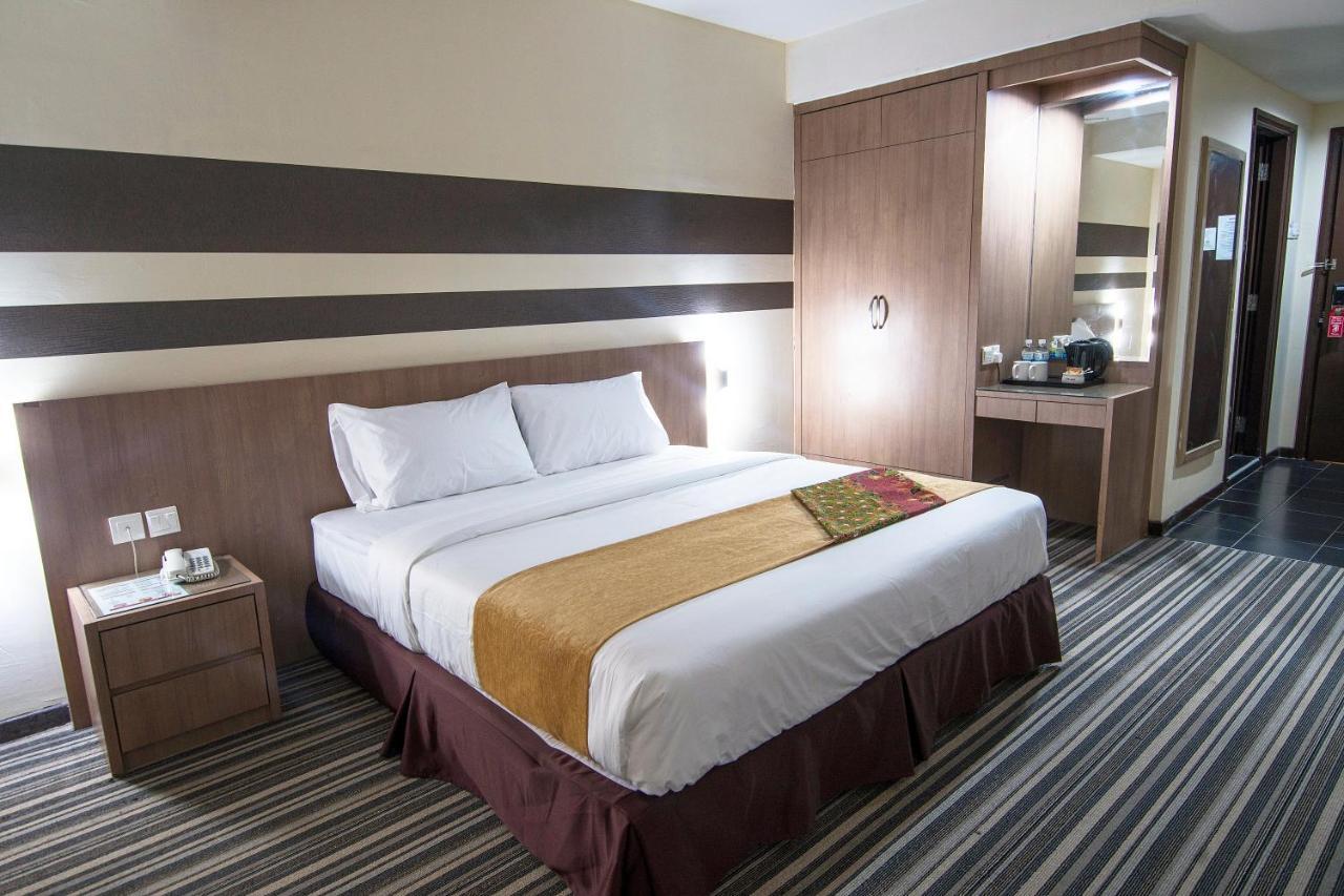 Grand Sentosa Hotel Johor Bahru Eksteriør billede